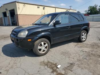  Salvage Hyundai TUCSON