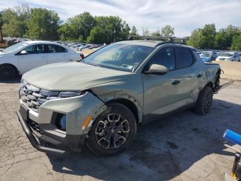  Salvage Hyundai SANTA CRUZ