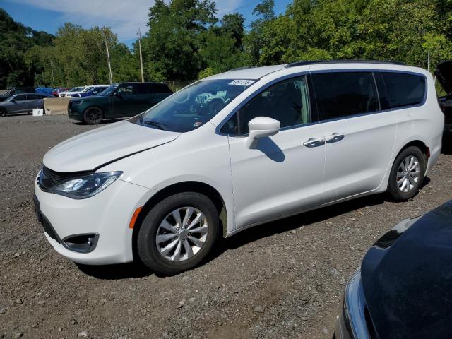  Salvage Chrysler Pacifica