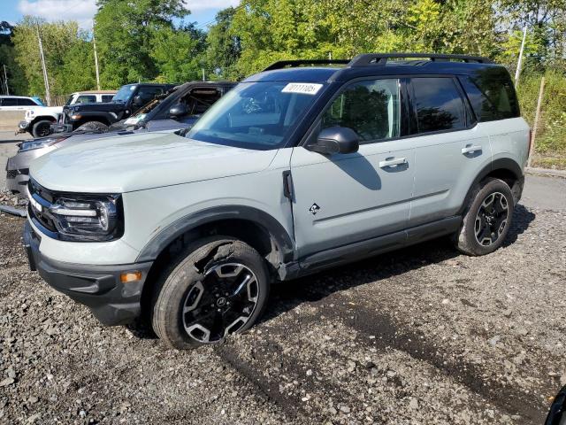  Salvage Ford Bronco