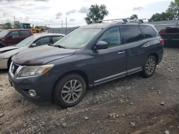  Salvage Nissan Pathfinder