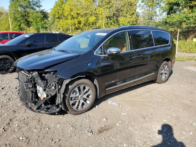  Salvage Chrysler Pacifica