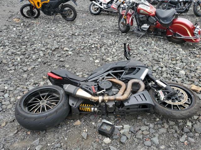  Salvage Ducati Diavel