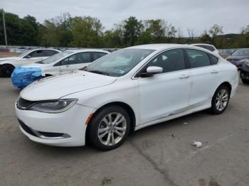  Salvage Chrysler 200