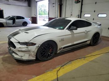  Salvage Ford Mustang