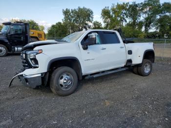  Salvage Chevrolet Silverado K3500 Ltz