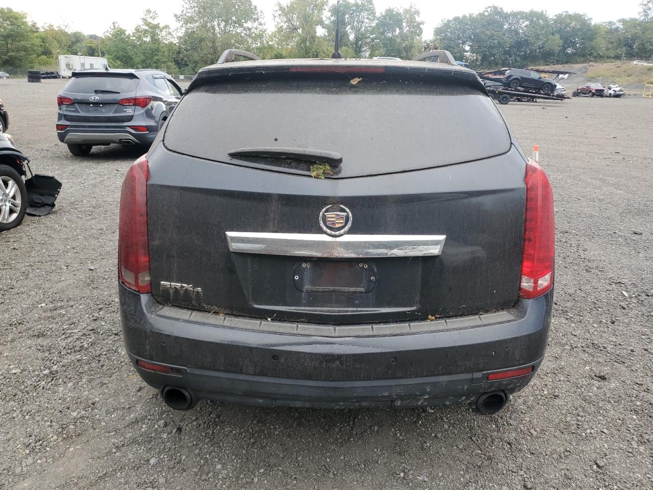 Cadillac SRX Performance Collection Image 8