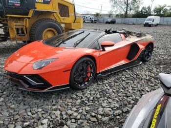  Salvage Lamborghini Aventador