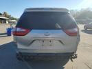 Toyota Sienna Le Image 6