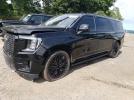 GMC Yukon Denali Image 1
