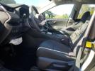 Toyota RAV4 Le Image 4
