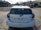 Toyota Prius Image 2