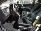 Toyota RAV4 Le Image 11