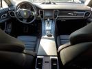 Porsche Panamera 2 Image 12