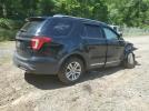 Ford Explorer Xlt Image 3
