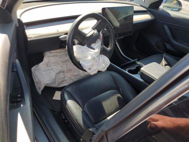Tesla Model 3 Image 7