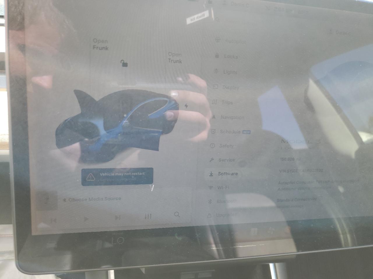 Tesla Model 3 Image 11