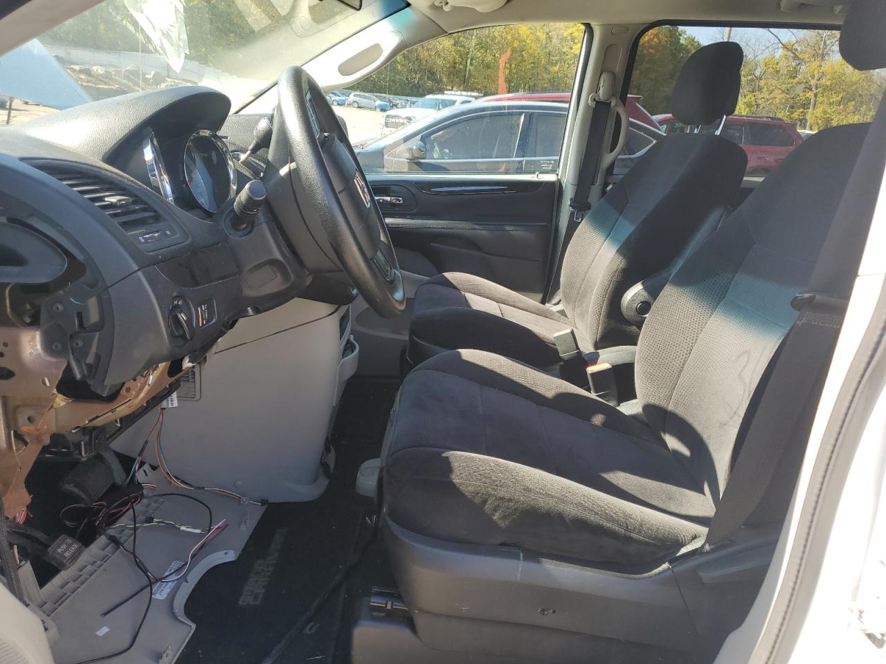 Dodge Caravan Se Image 7