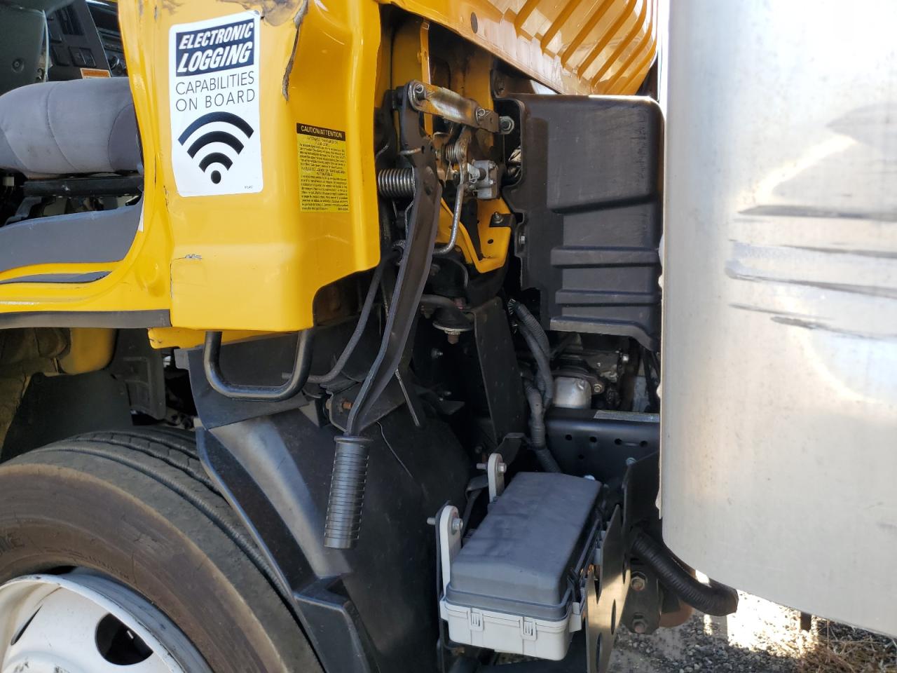 Isuzu Npr Hd Image 11