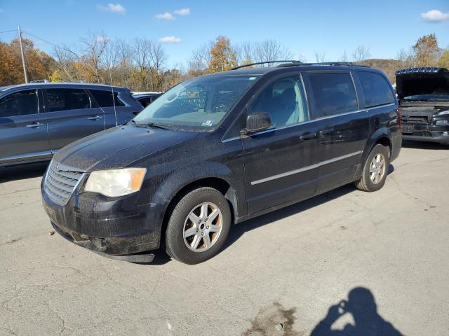  Salvage Chrysler Town & Country