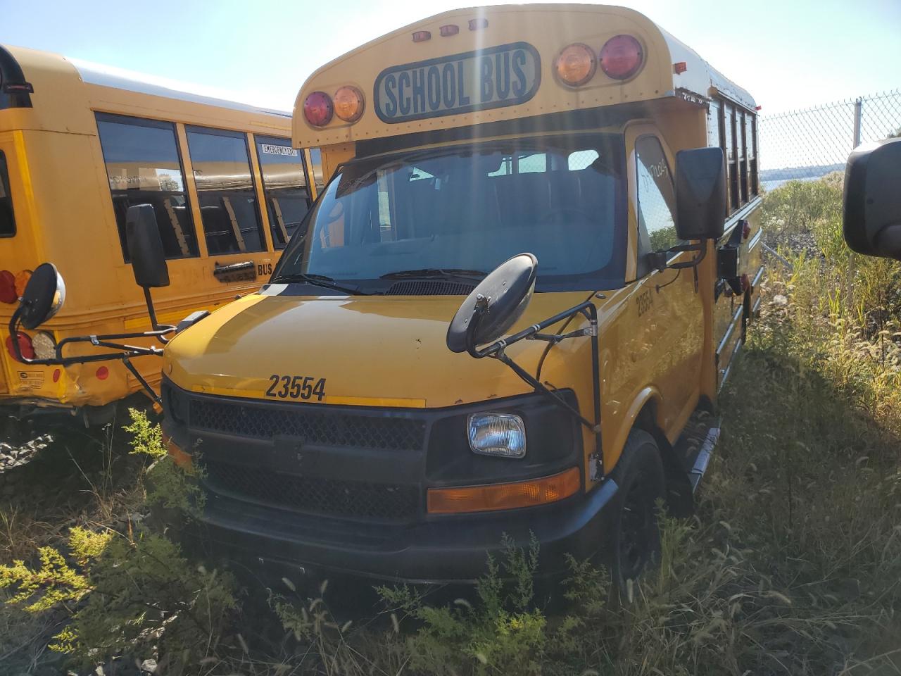 Chevrolet Express Image 6