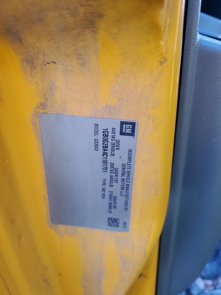 Chevrolet Express Image 8