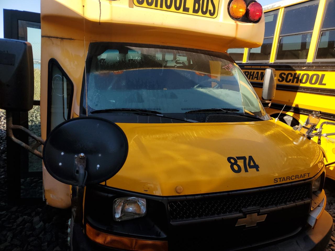 Chevrolet Express Image 7