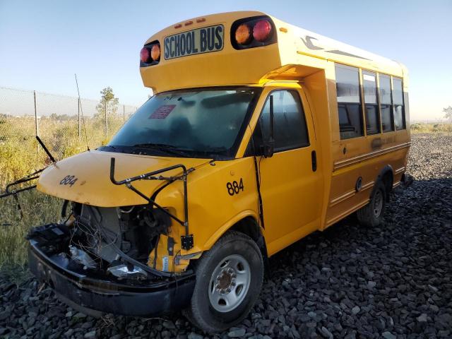 Chevrolet Express Image 5