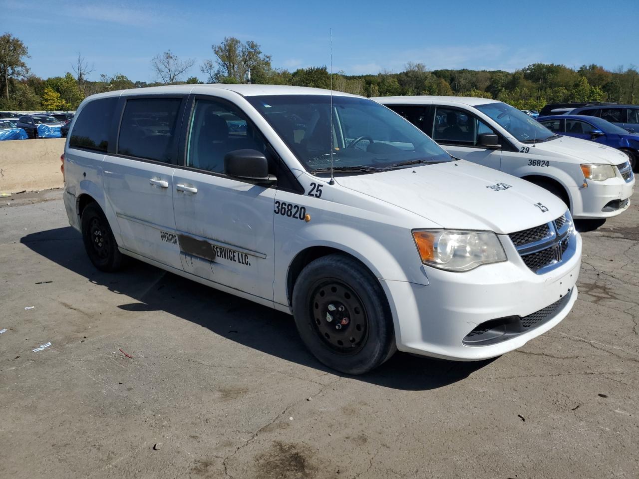 Dodge Caravan Se Image 4