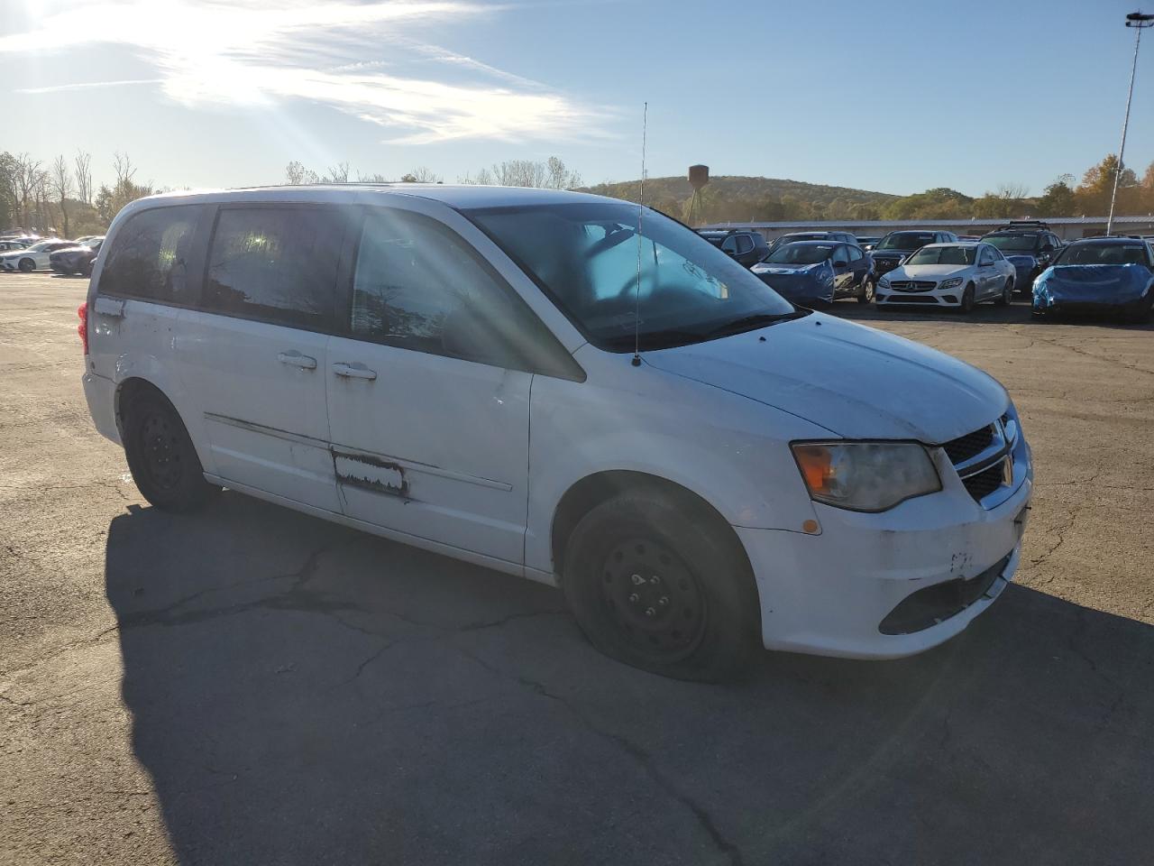 Dodge Caravan Se Image 3