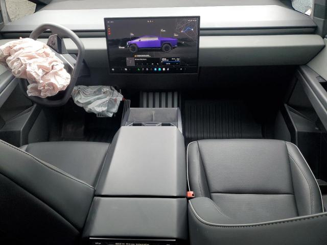 Tesla Cybertruck Image 8