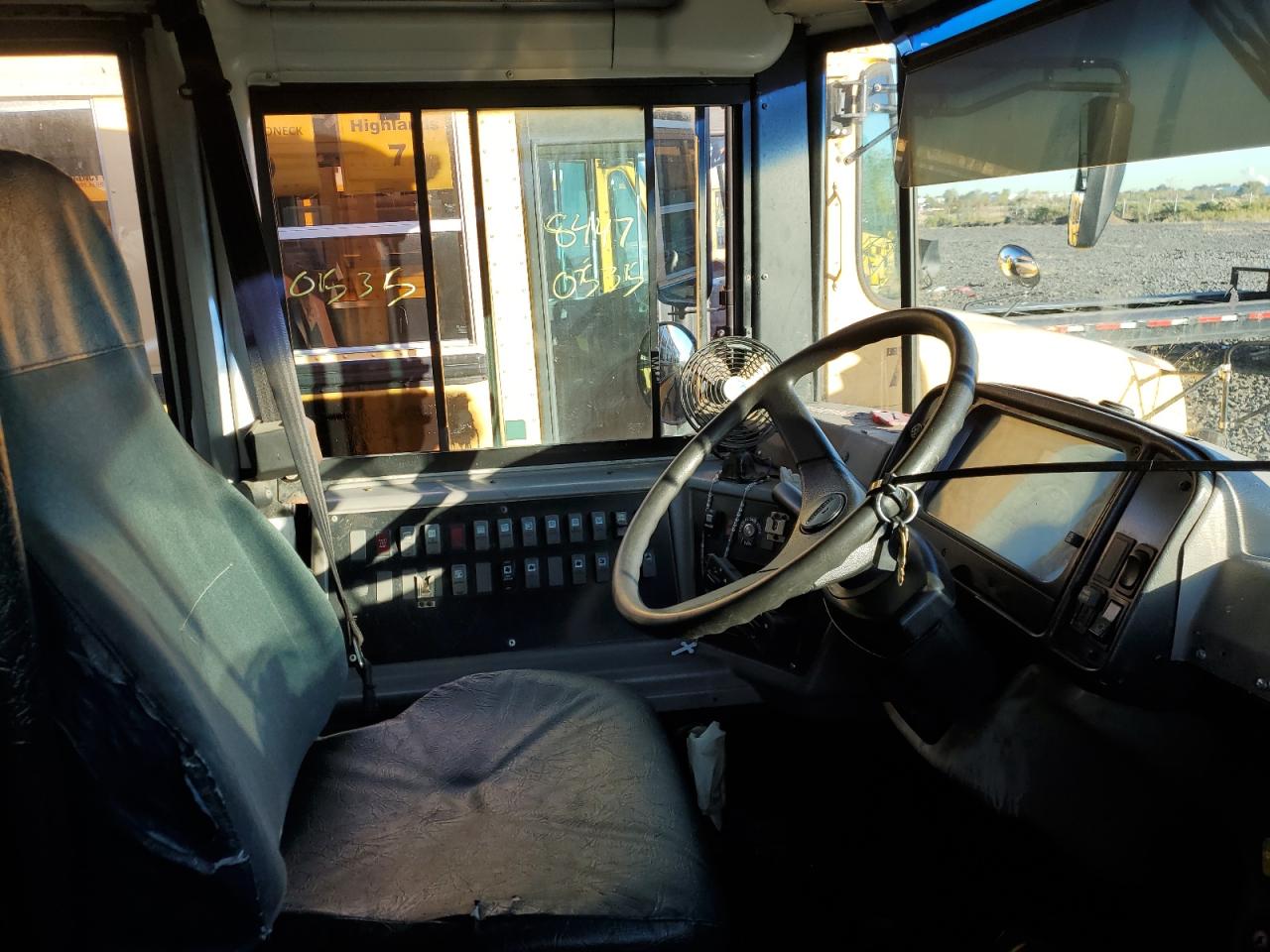 Freightliner Saf-t-line Fs65 Image 8