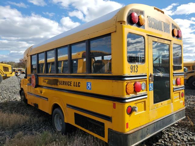 Chevrolet Express Image 10