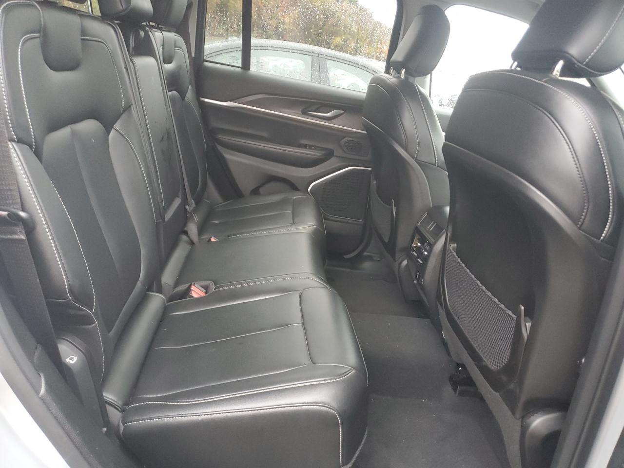 Jeep Grand Cherokee Limited 4xe Image 9