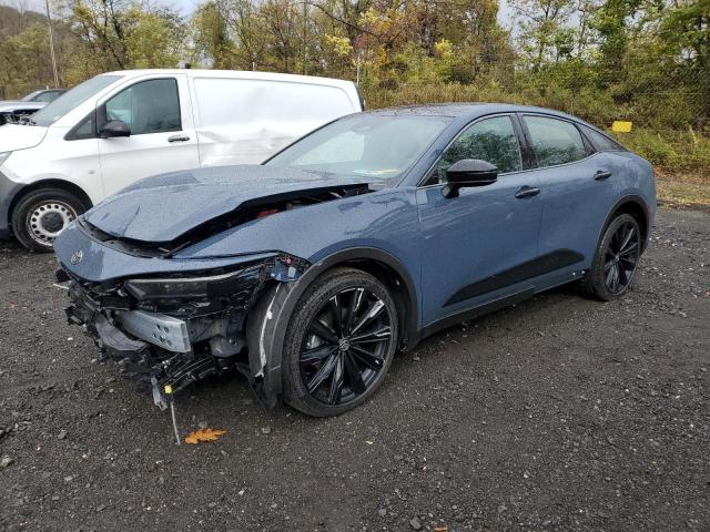  Salvage Toyota Crown Xle