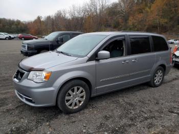  Salvage Chrysler Minivan