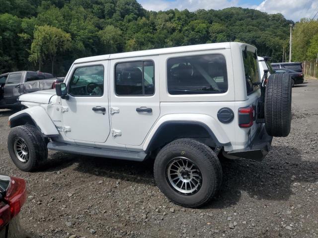 Jeep Wrangler Sahara Image 3