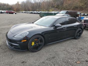  Salvage Porsche Panamera