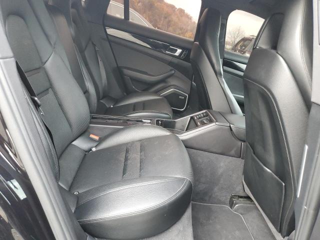 Porsche Panamera 4s Image 10