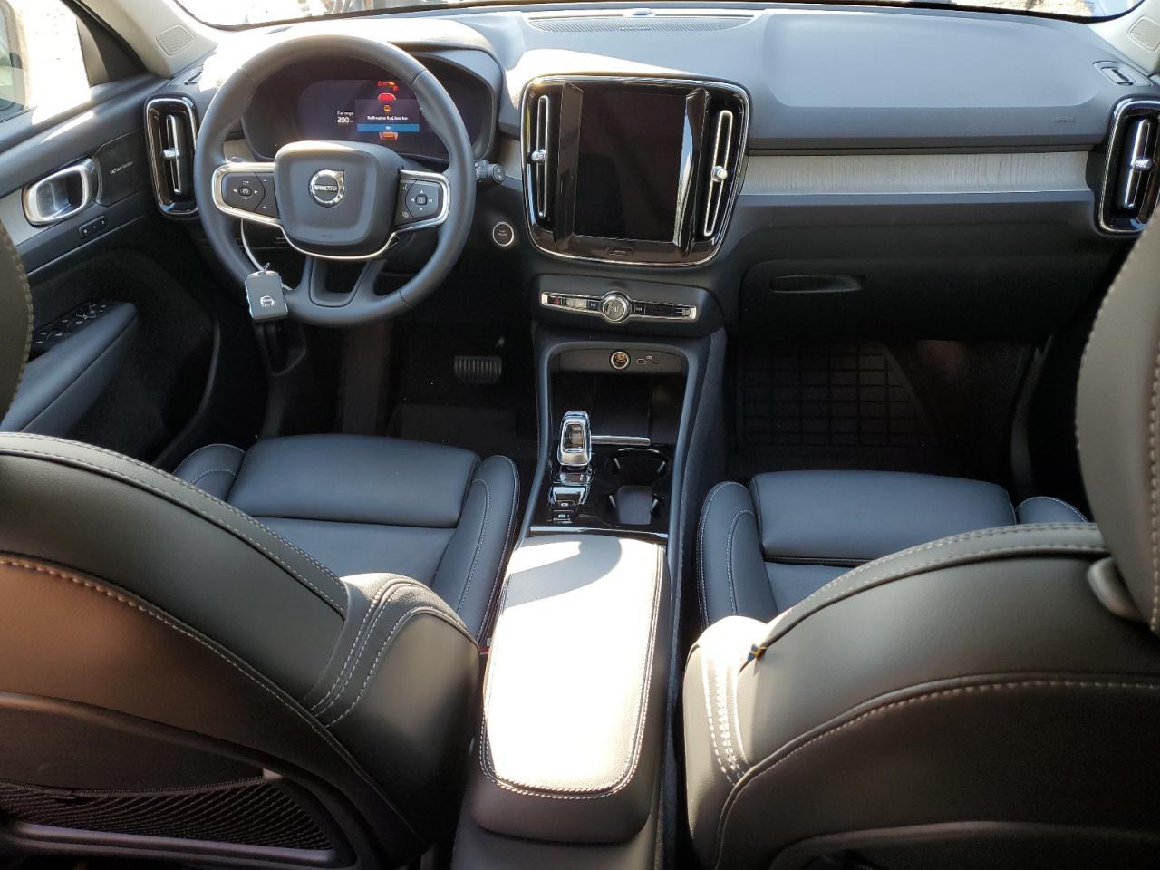 Volvo Xc40 Plus Plus Image 5