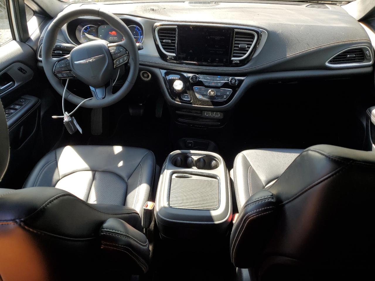 Chrysler Pacifica Hybrid Select Image 7