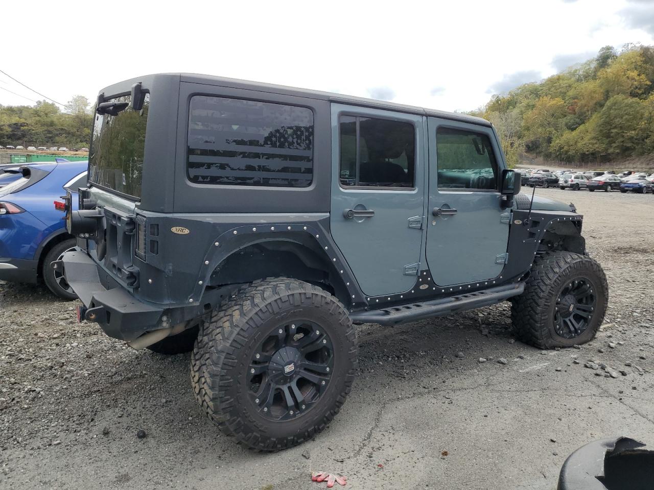 Jeep Wrangler Sport Image 12