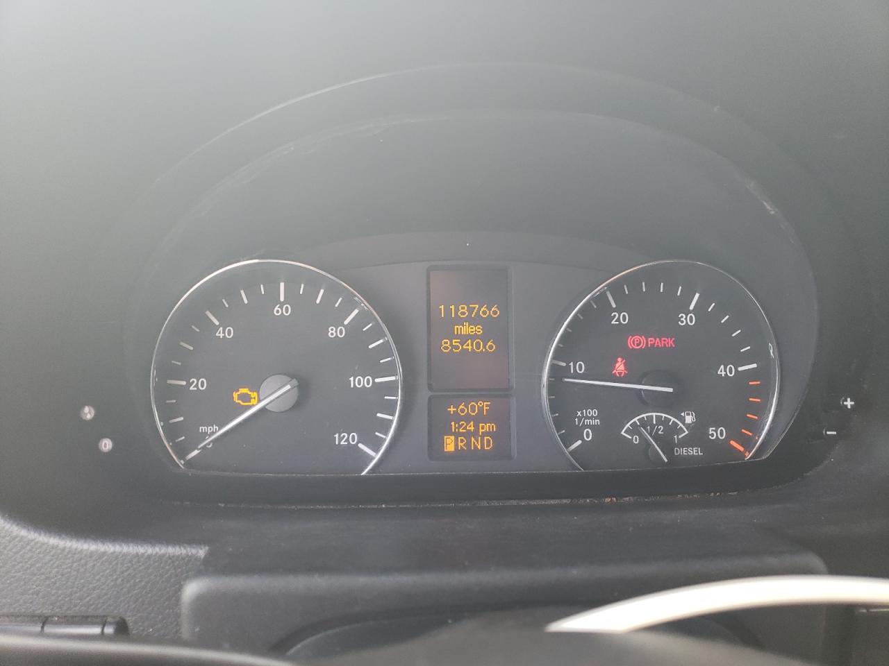 Mercedes-Benz Sprinter 2500 Image 12