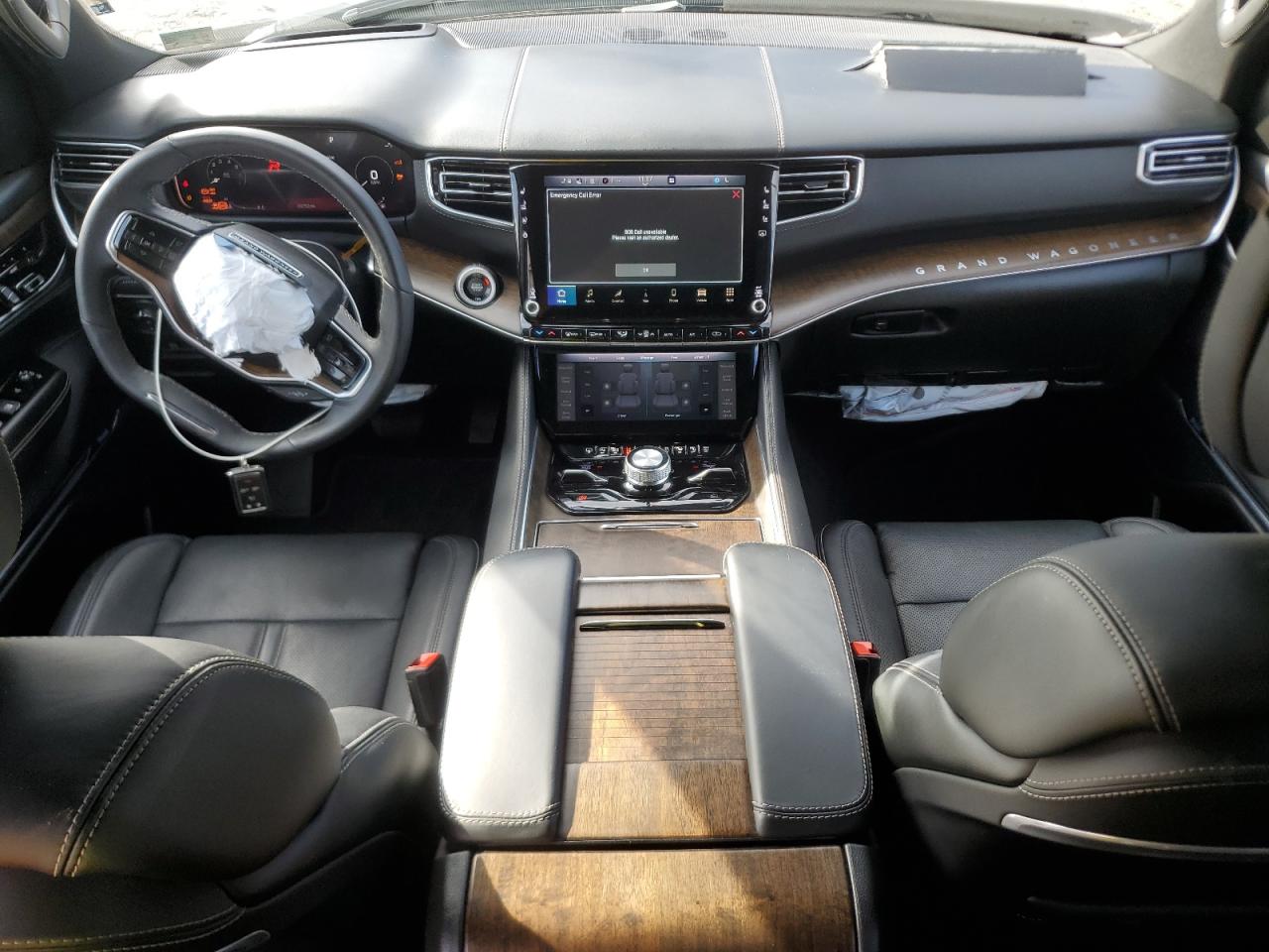 Jeep Grand Wagoneer L Series I Image 10