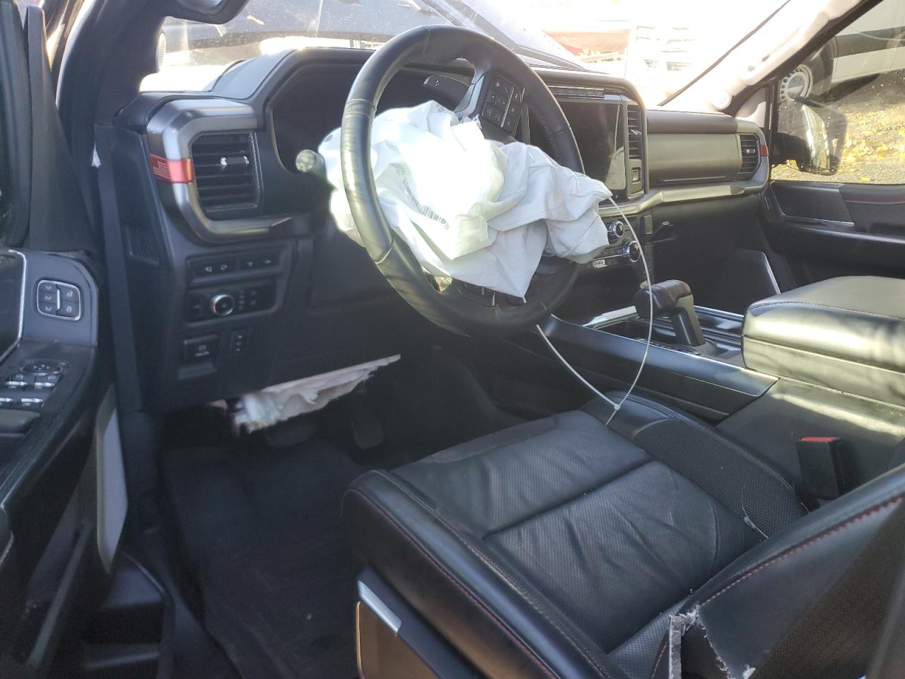 Ford F-150 Raptor Image 6