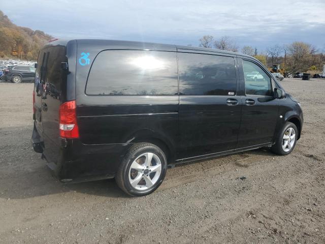 Mercedes-Benz Metris Image 11