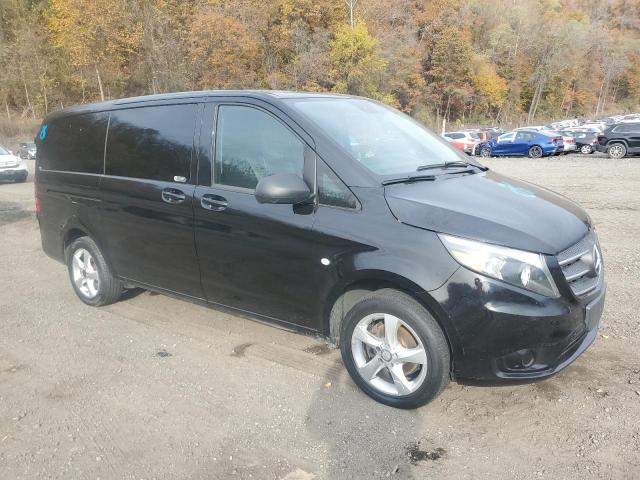 Mercedes-Benz Metris Image 4