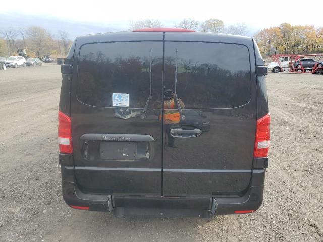 Mercedes-Benz Metris Image 7