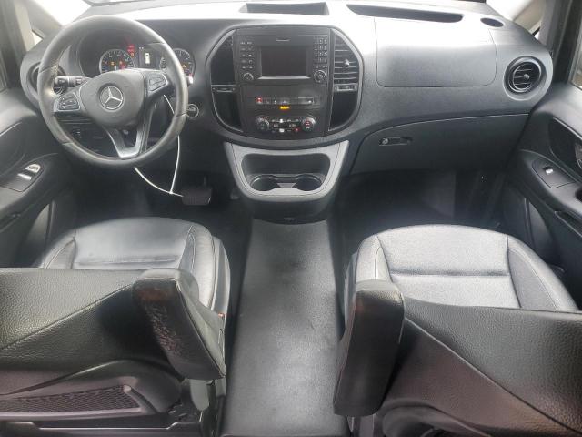 Mercedes-Benz Metris Image 13