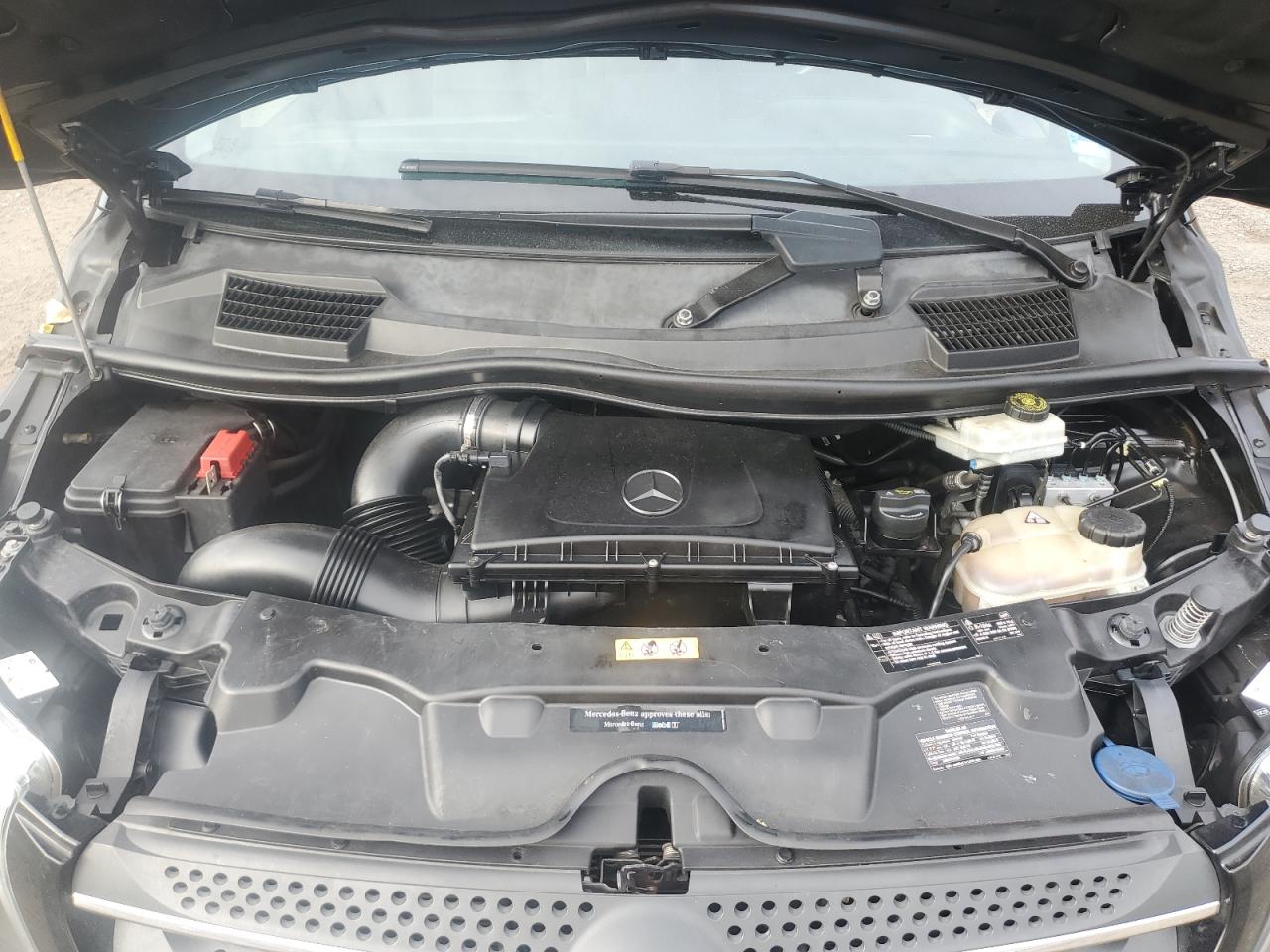 Mercedes-Benz Metris Image 8